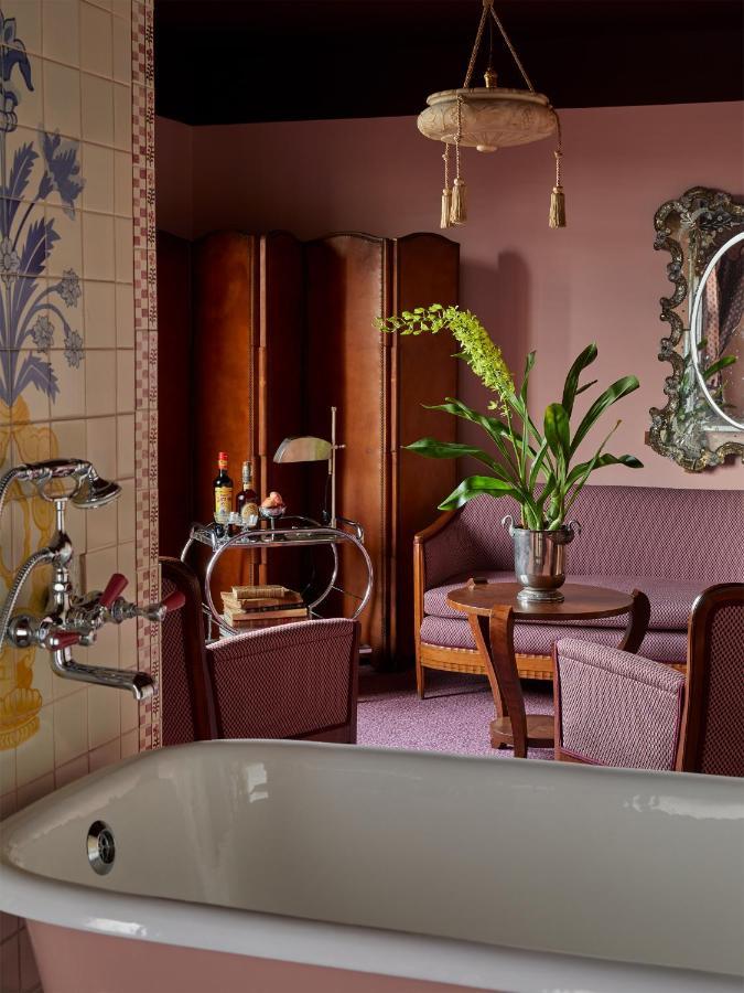Ulysses, An Ash Hotel Baltimore Buitenkant foto