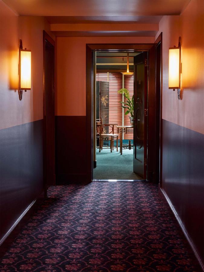 Ulysses, An Ash Hotel Baltimore Buitenkant foto